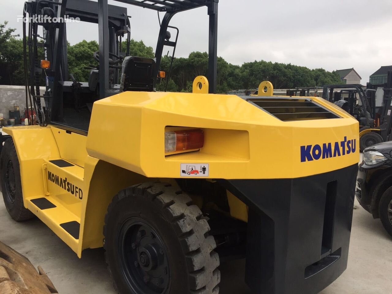 Komatsu FD150-7 dizel viljuškar