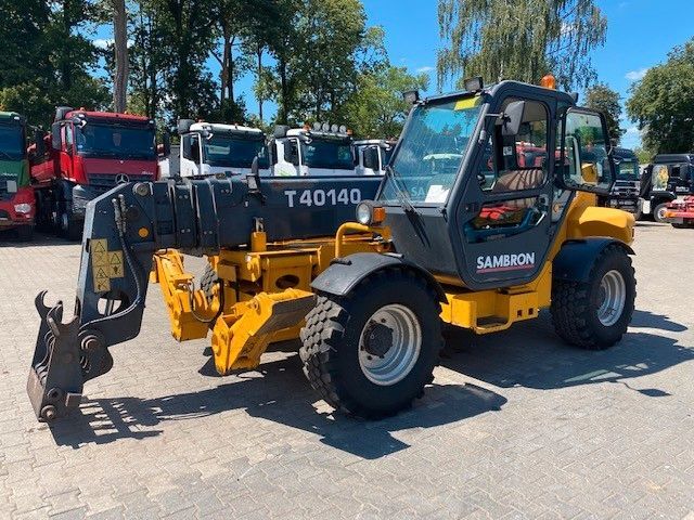 Bobcat T40140 teleskopski utovarivač